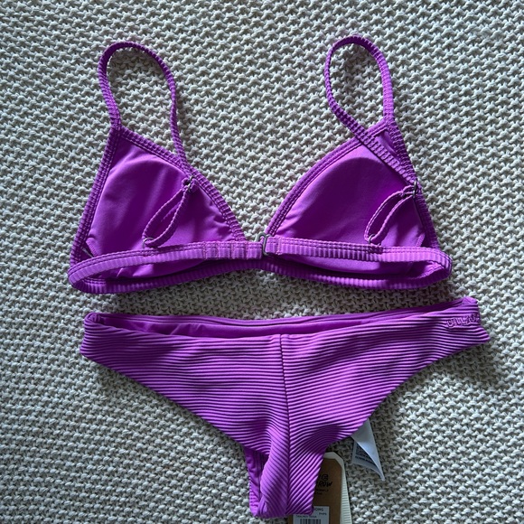 Billabong Tanlines bikini- BRIGHT ORCHID - Picture 3 of 4